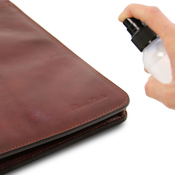 Waterstop Imprägnierspray für Leder und Textilien Anwendung